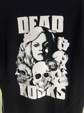 Skulls Tee.