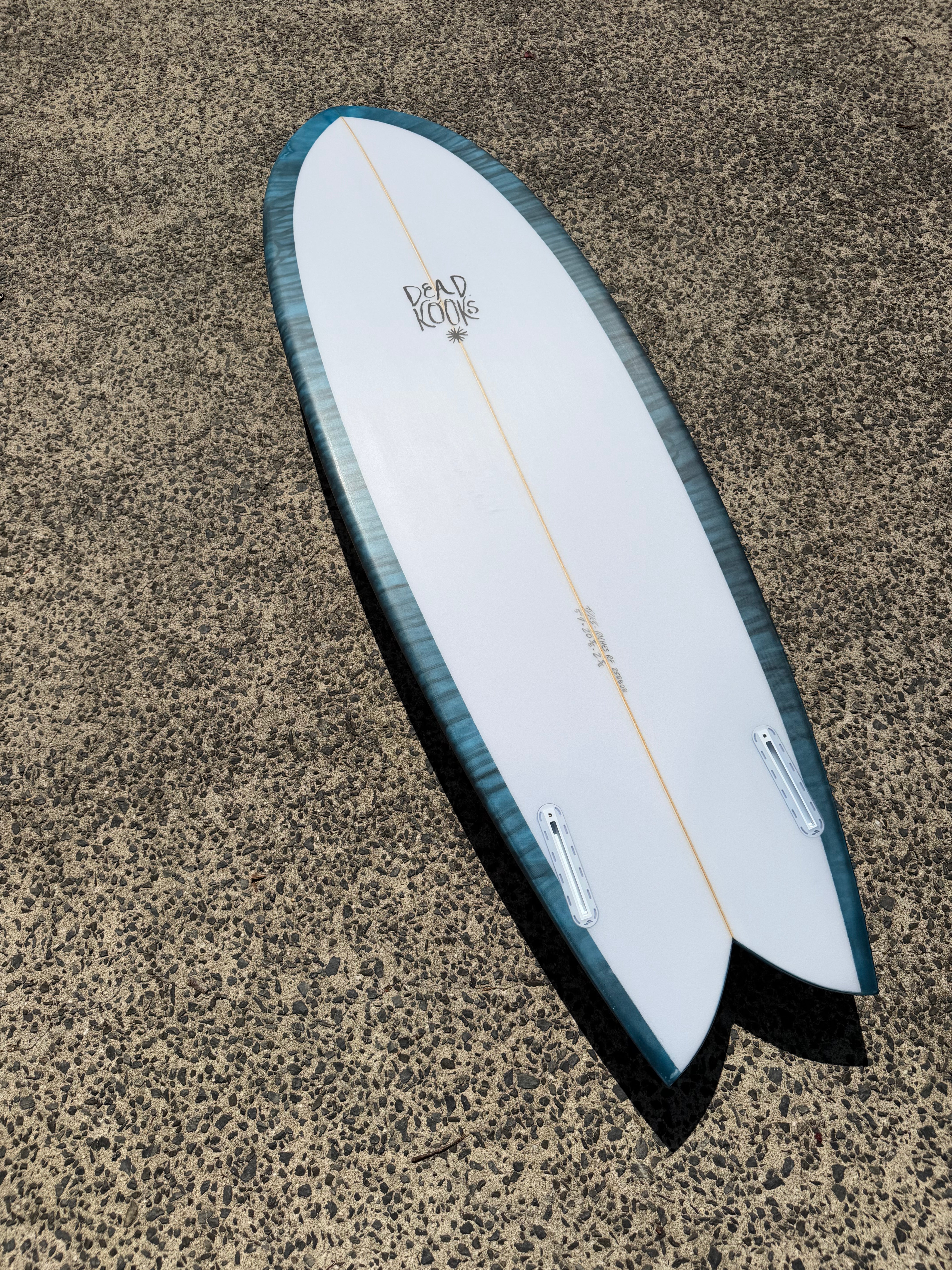 デッドクークス　Deadkooks Riches RF サーフボード　フィッシュ デッドクークス Deadkooks Riches RF サーフボード フィッシュ