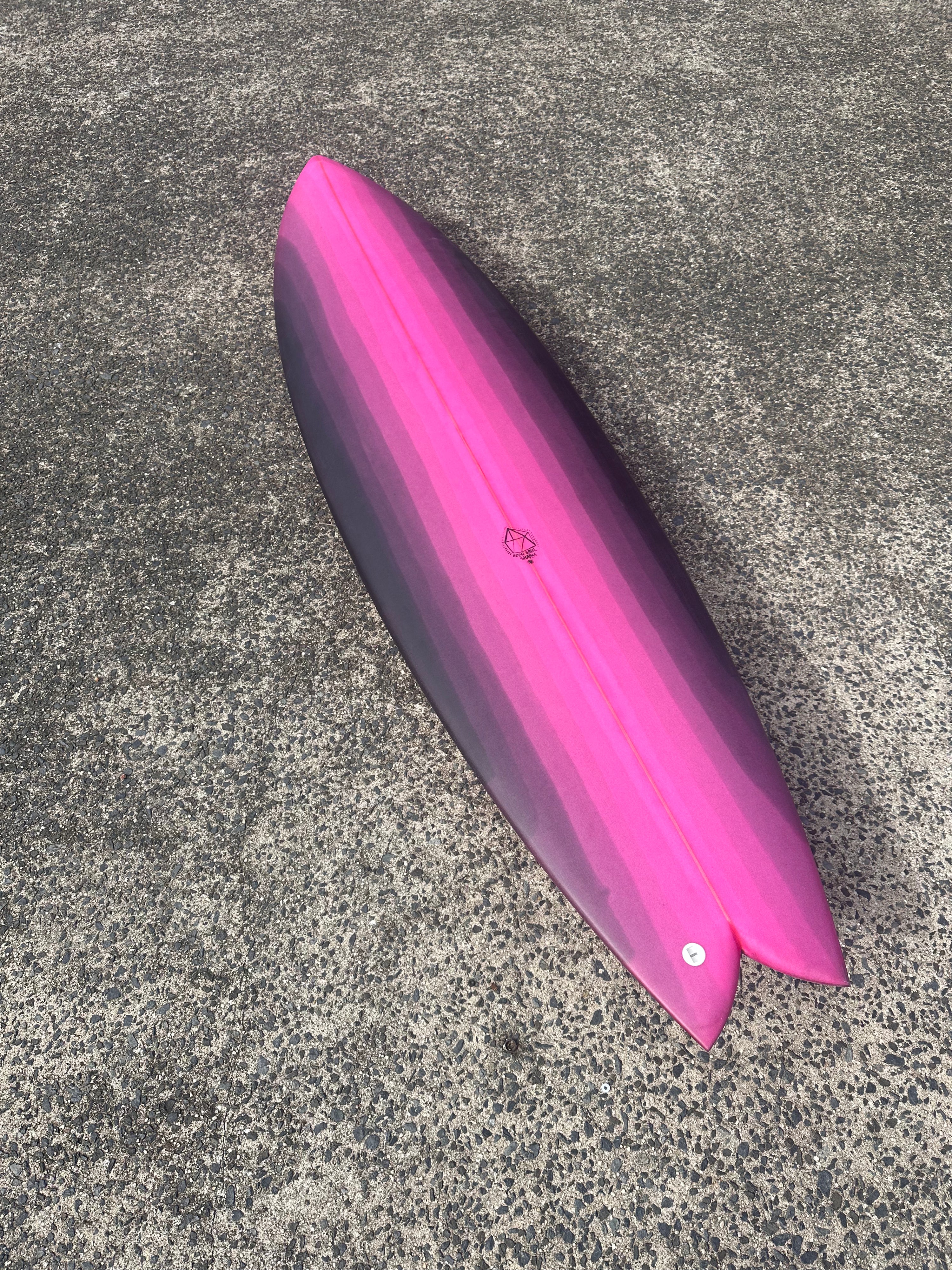 Yin Yang - 6'5 Neon Pink Stripe