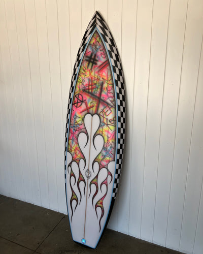 Flatdeck Thruster - 5'10 Neon street flames