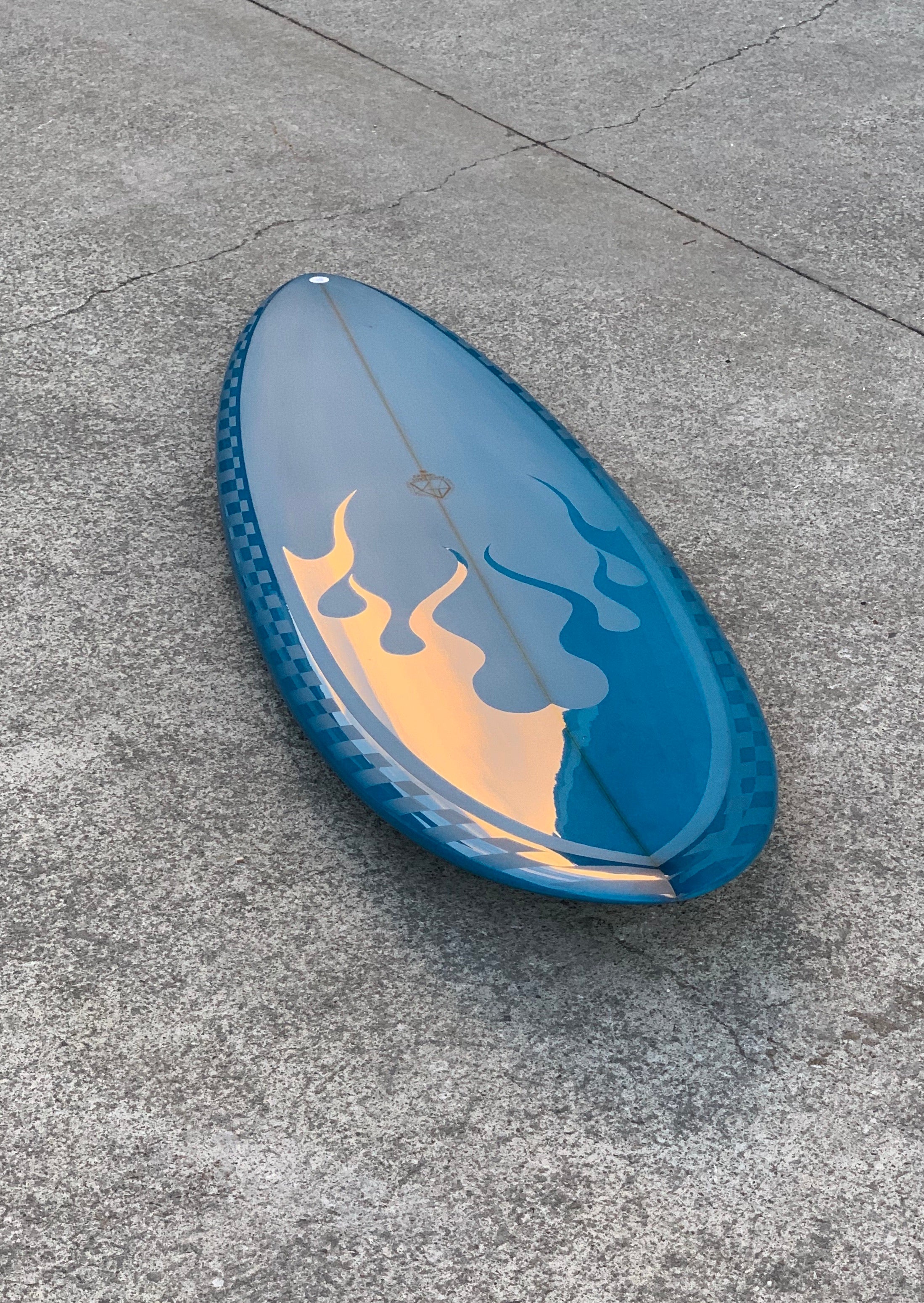 Hellcat - 5'8 Navy Polish Details